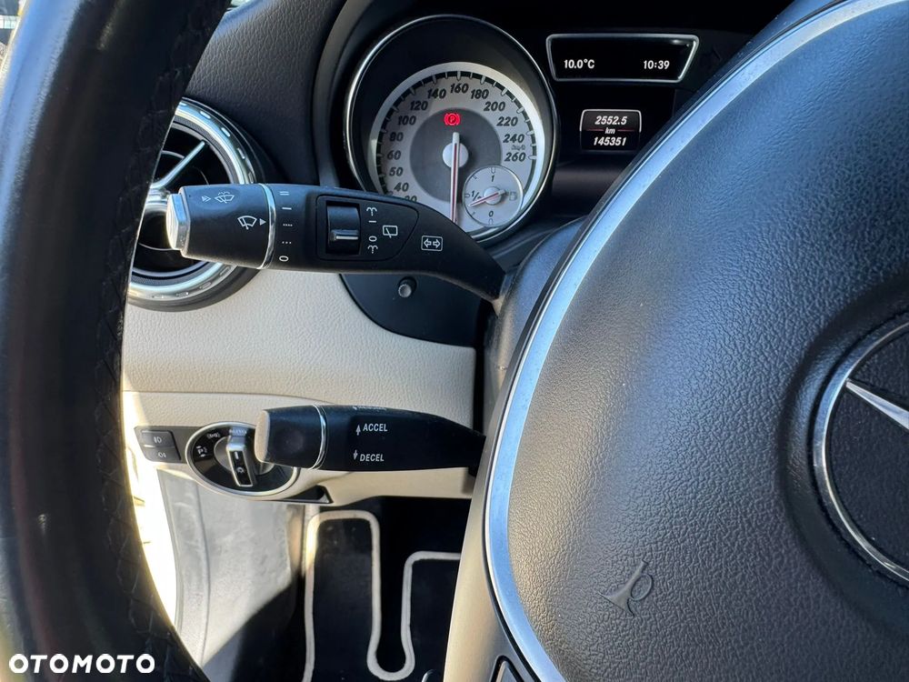 Mercedes-Benz GLA 250 4Matic 7G-DCT Edition 1 - 13