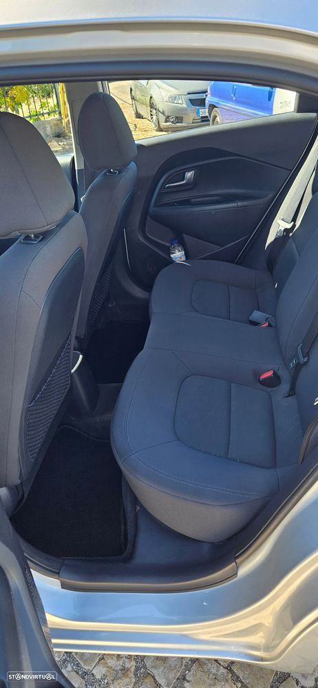 Kia Rio 1.1 CRDi More Edition - 7