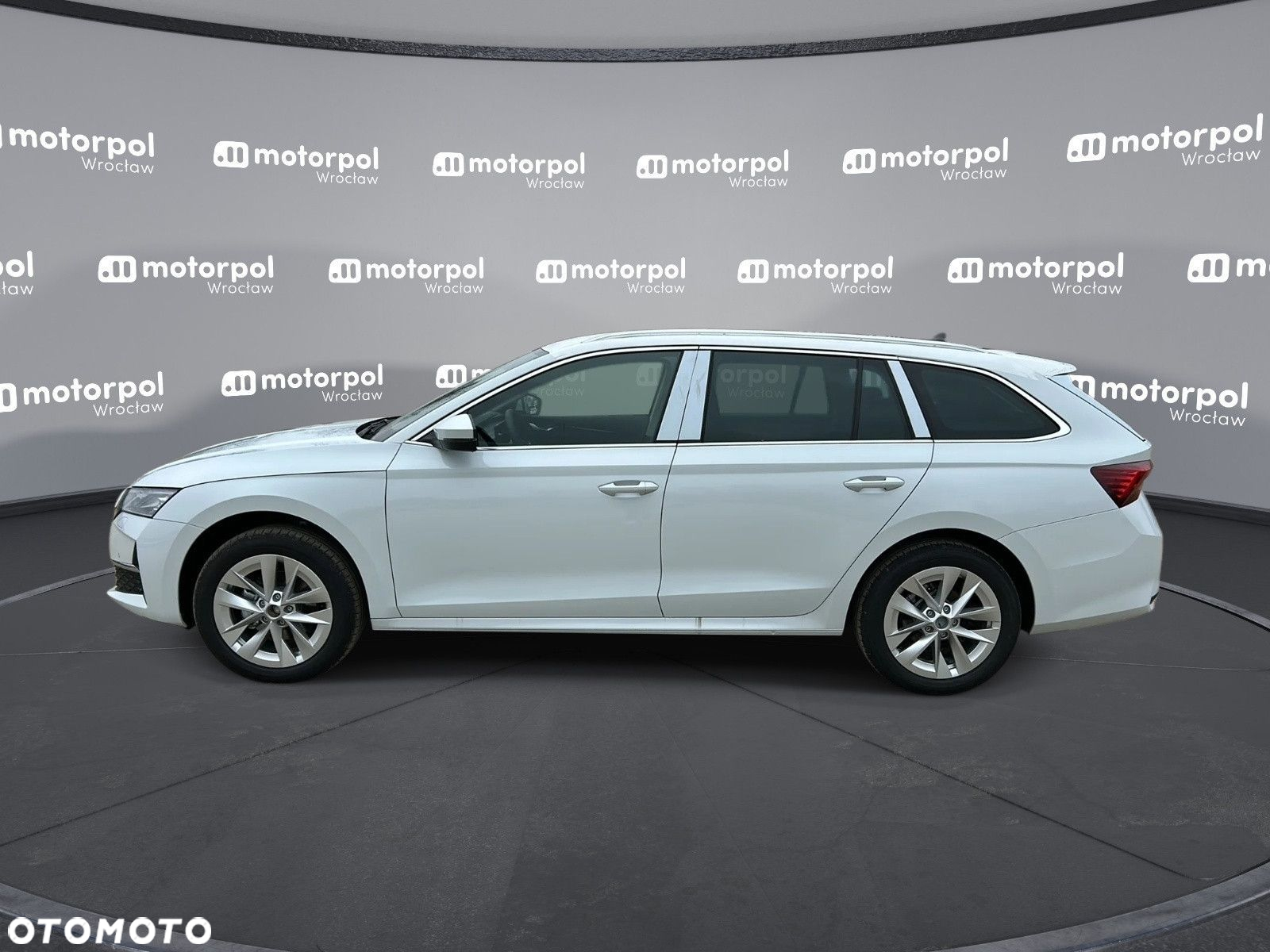 Skoda Octavia - 3