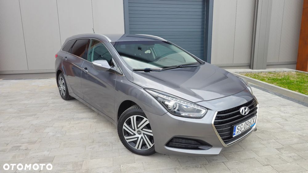 Hyundai i40 1.7 CRDi Comfort - 1