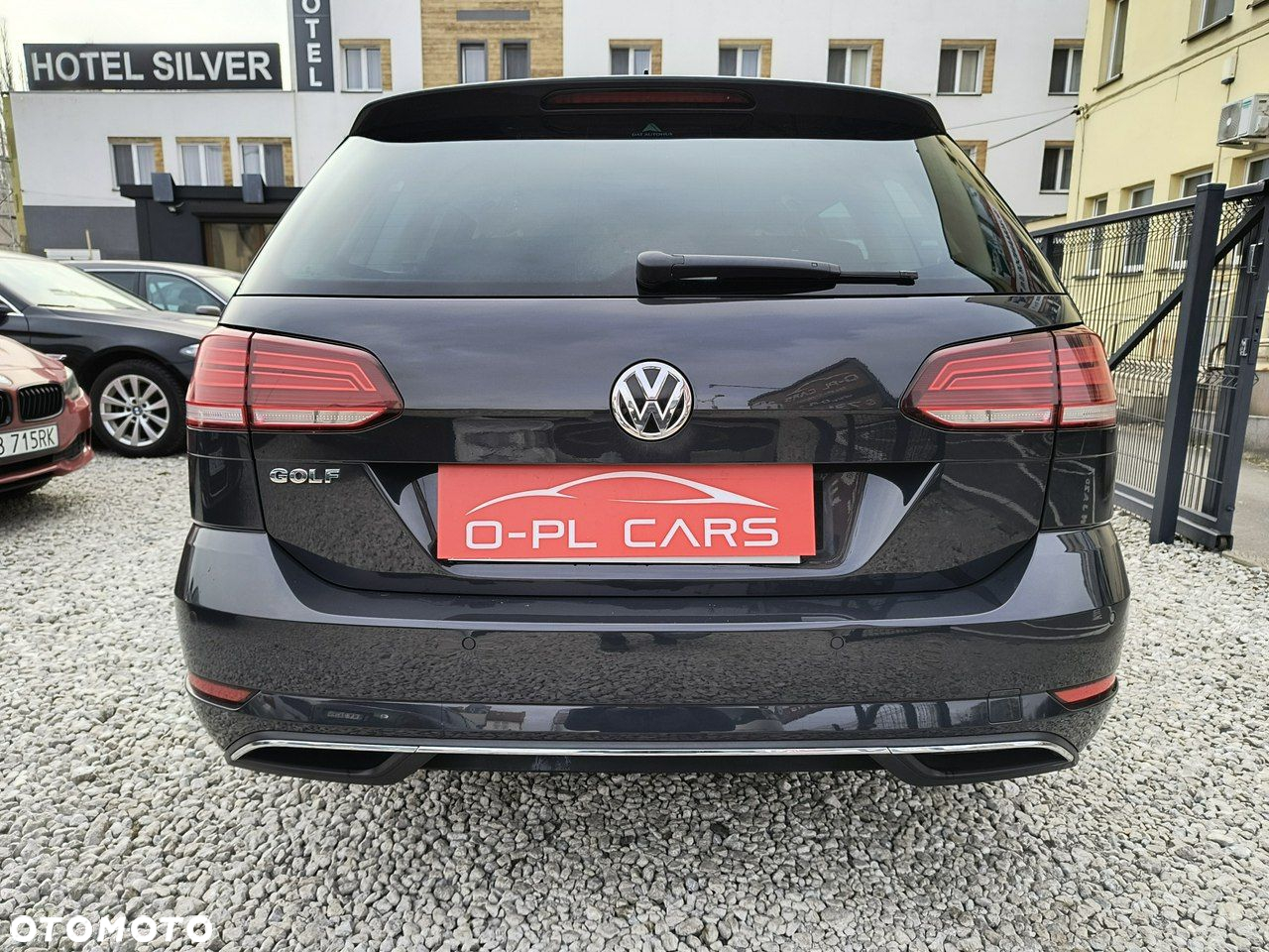 Volkswagen Golf 2.0 BlueTDI DSG Highline - 6