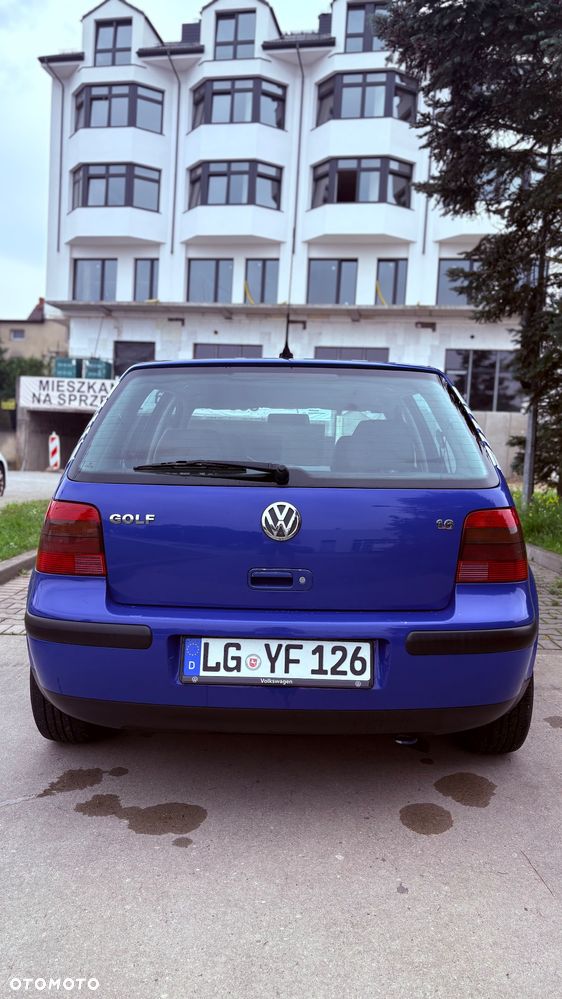 Volkswagen Golf 1.6 Automatik Edition - 11