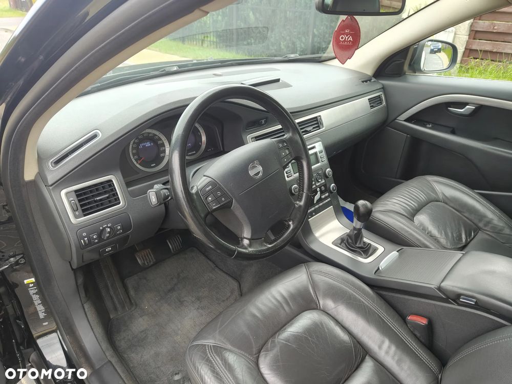 Volvo V70 2.0D Momentum - 18