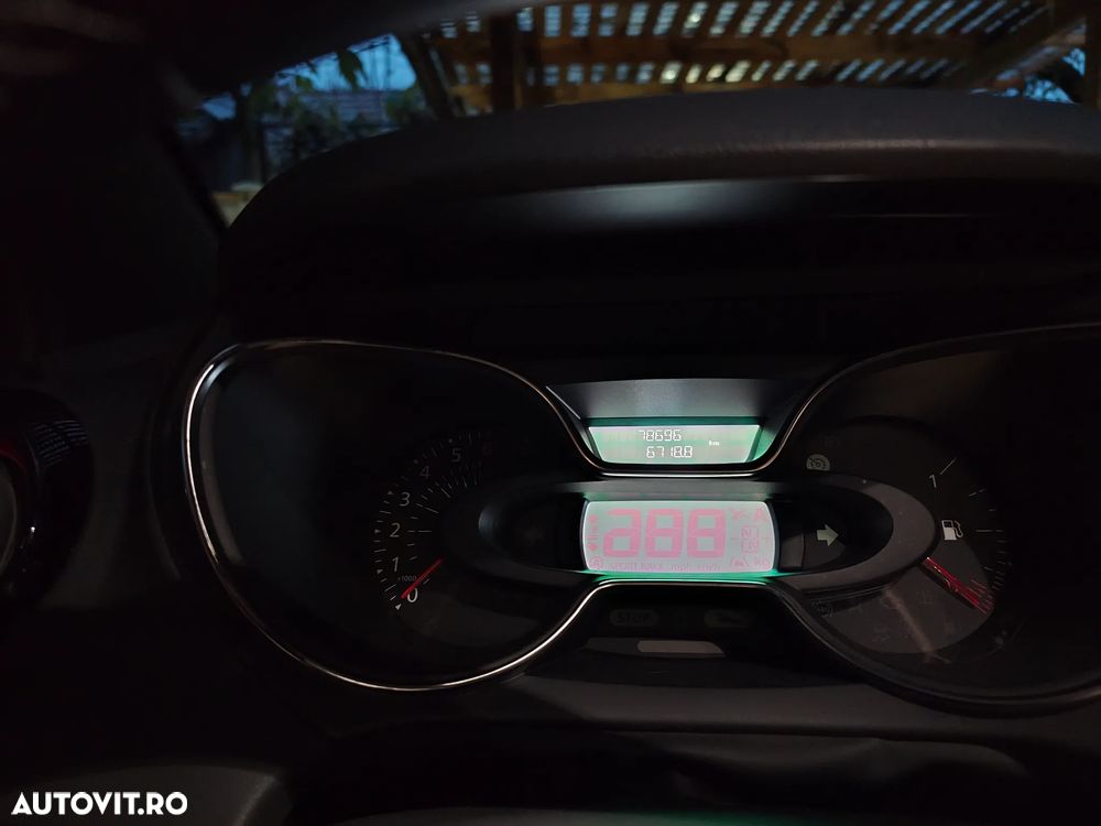 Renault Captur TCe GPF Red Edition - 9