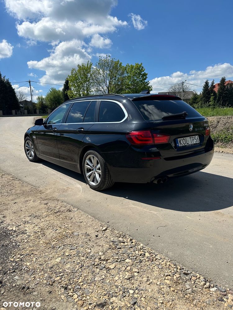 BMW Seria 5 520d - 13