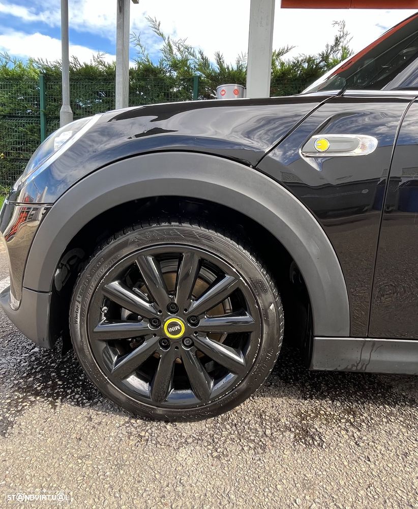 MINI 3 Portas Cooper SE - 4