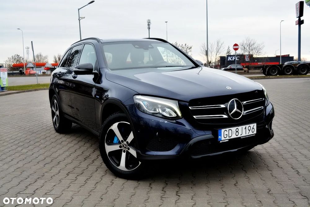 Mercedes-Benz GLC - 2