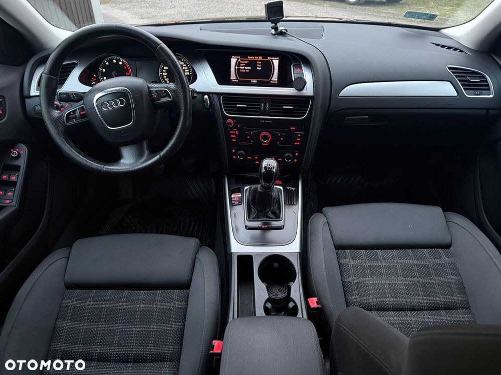 Audi A4 Avant 1.8 TFSI - 13