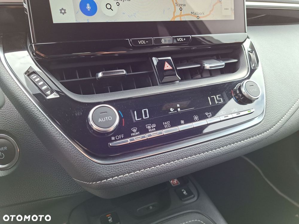 Toyota Corolla 1.8 Hybrid Style - 19