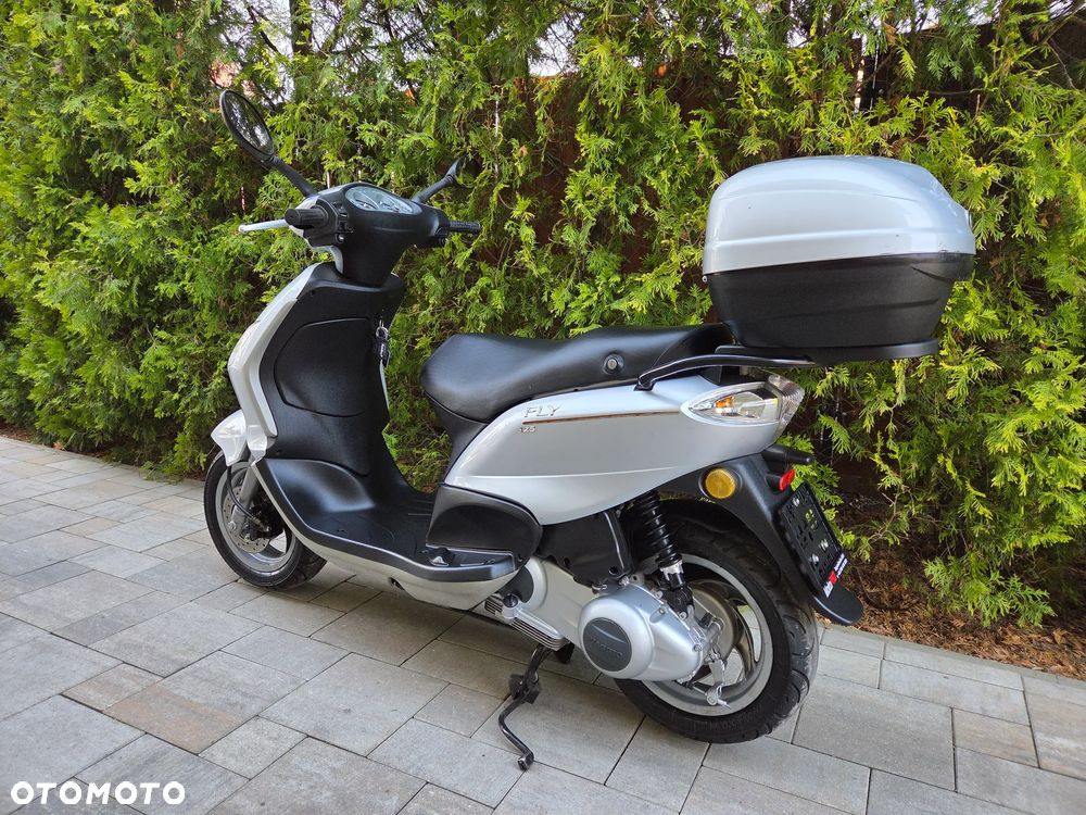 Piaggio FLY - 6