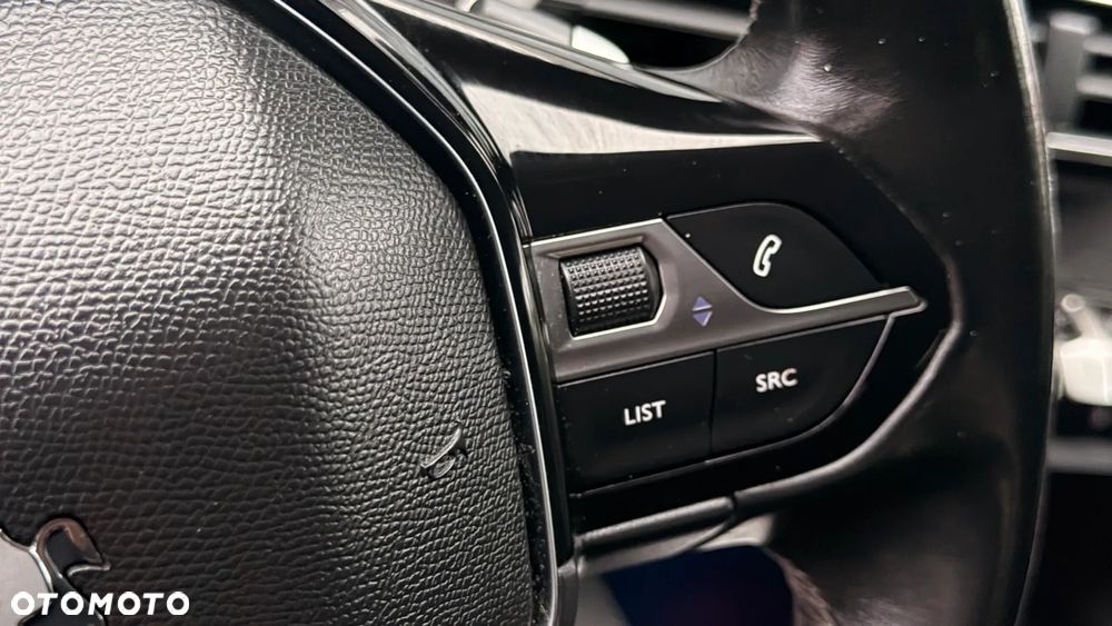 Peugeot 3008 THP 165 EAT6 Stop & Start Allure - 17