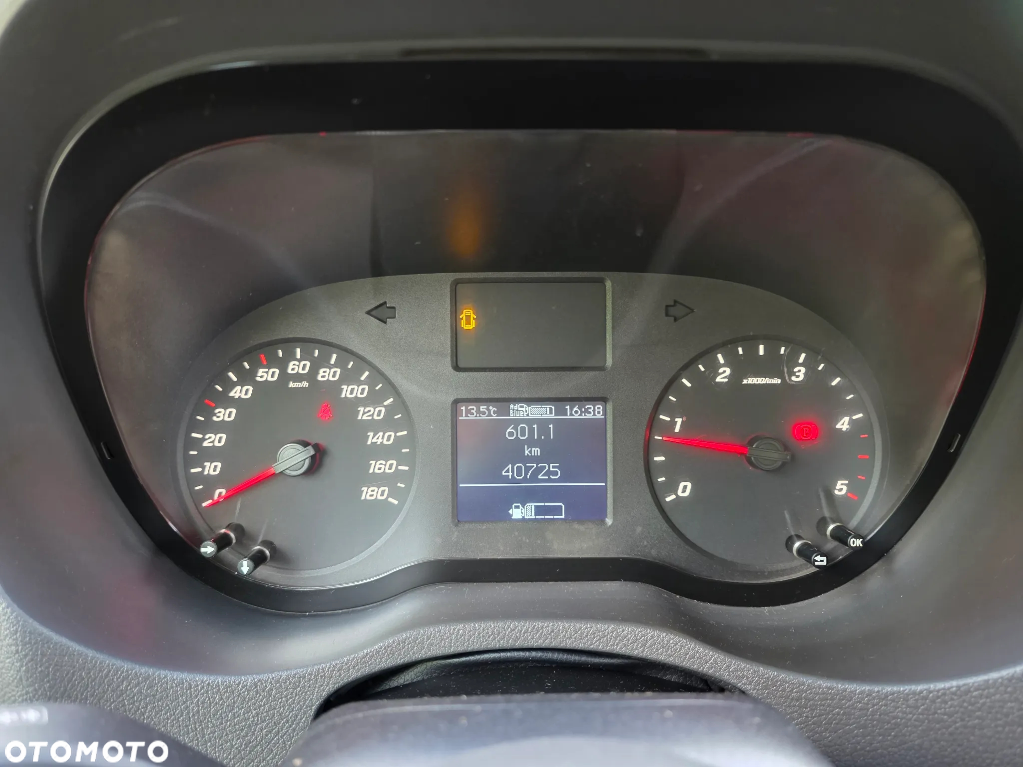 Mercedes-Benz Sprinter - 19