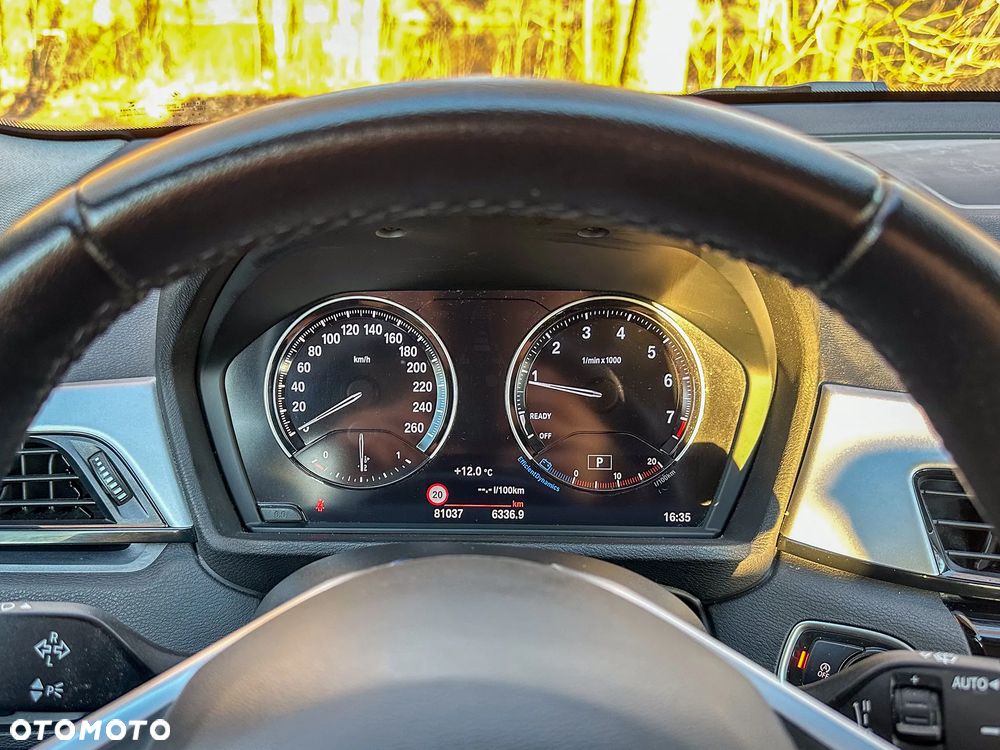 BMW X1 sDrive20i GPF - 13