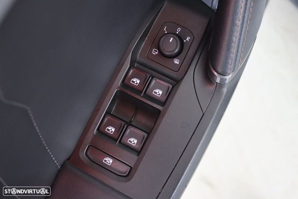 Cupra Leon ST 1.4 e-Hybrid MID DSG - 19