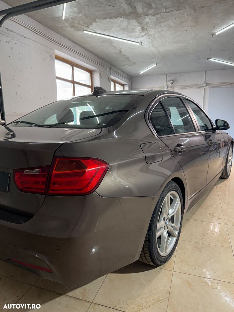 BMW Seria 3 320d Aut. - 5