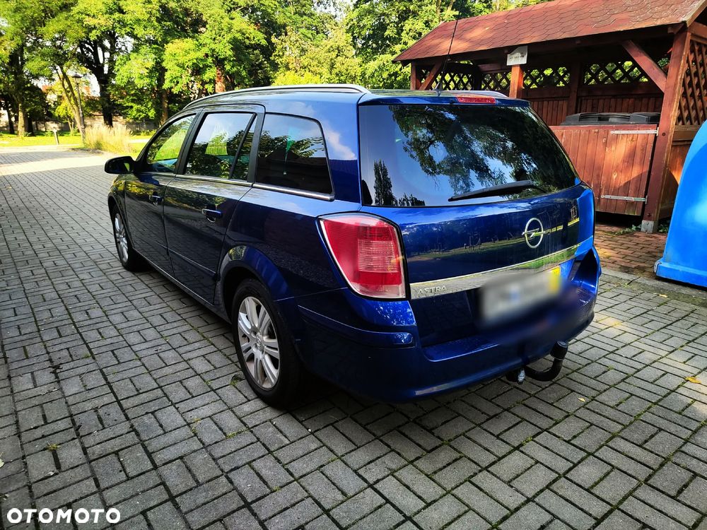 Opel Astra - 4