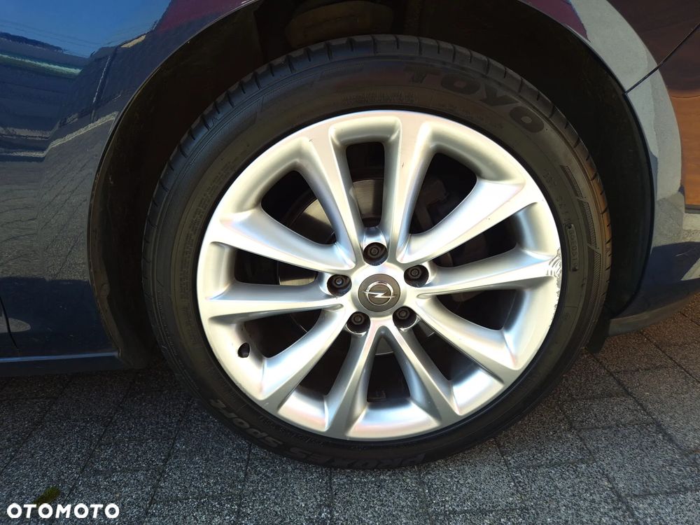 Opel Astra 1.6 Turbo Innovation - 36
