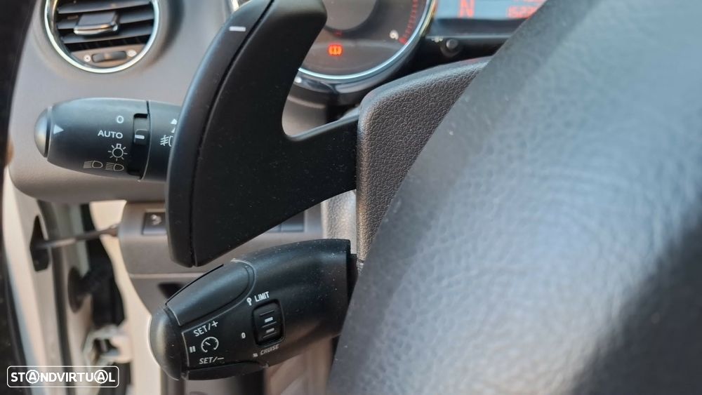Peugeot 3008 BlueHDi 120 EAT6 Stop & Start Active - 16