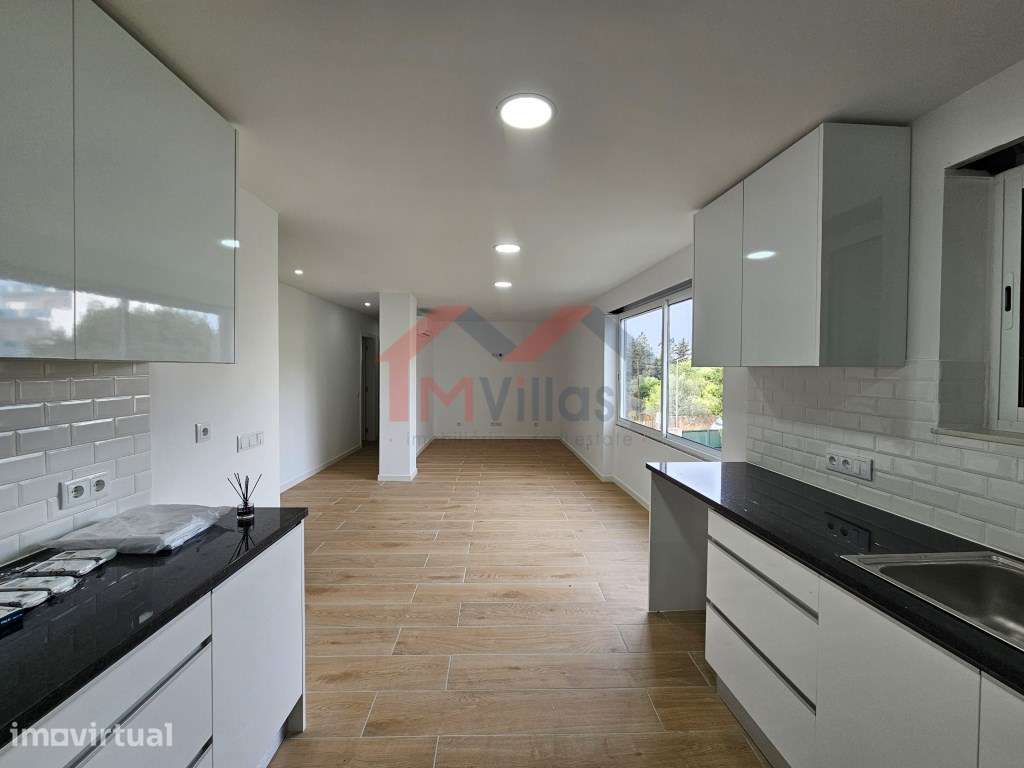 Apartamento T3 renovado com garagem - Loulé - Grande imagem: 4/19