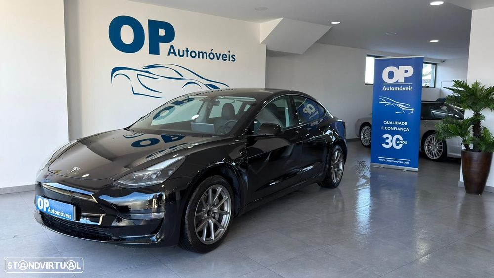 Tesla Model 3 Long Range Tração Traseira - 1