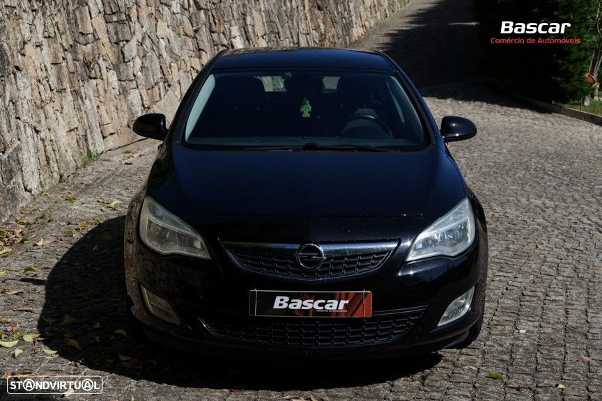 Opel Astra 1.7 CDTI Cosmo - 3