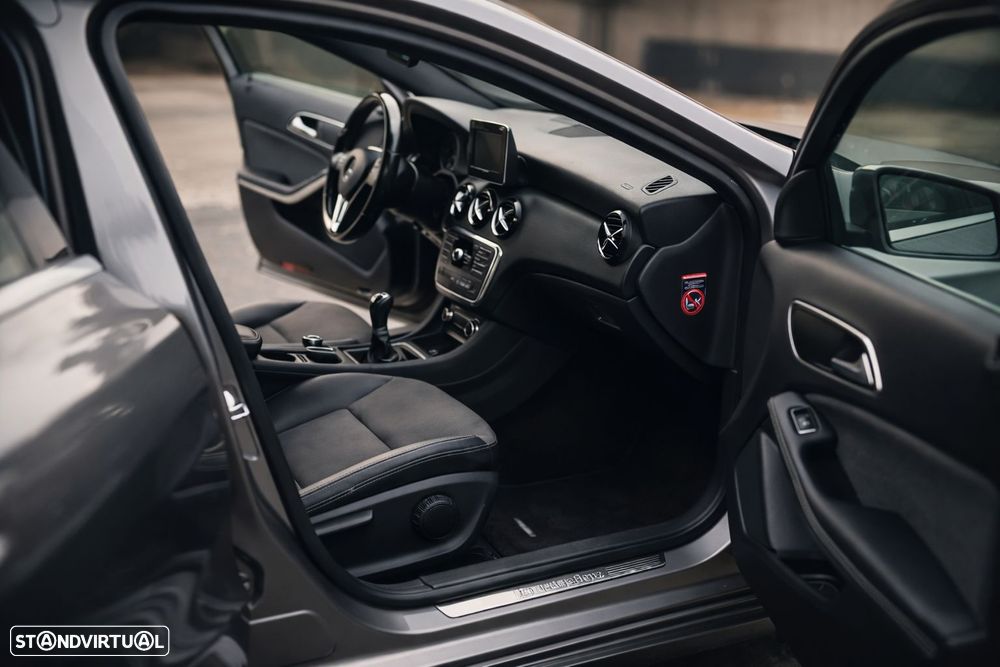 Mercedes-Benz A 180 CDI (BlueEFFICIENCY) Urban - 27