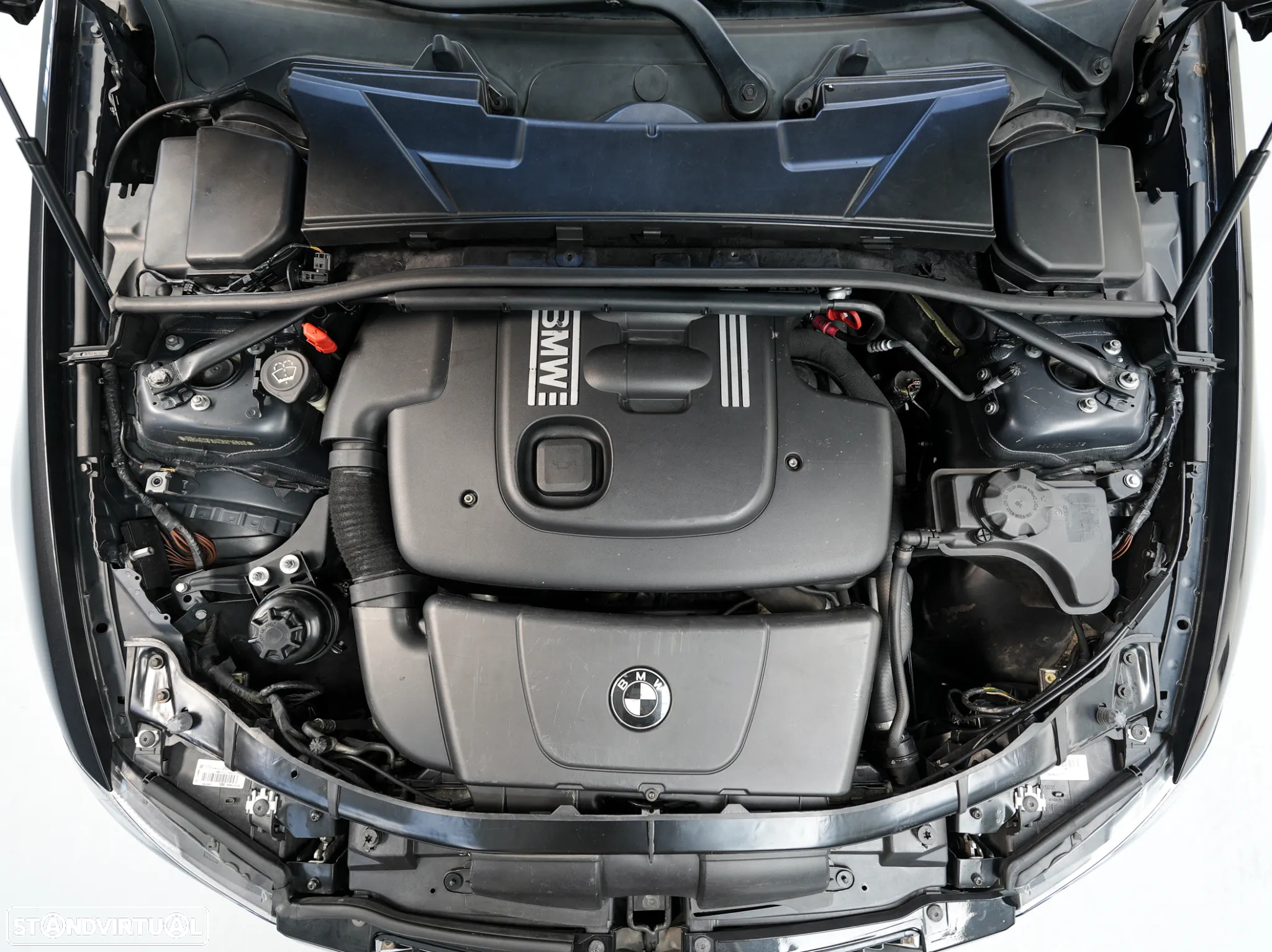 BMW 320 d Touring Exclusive - 15