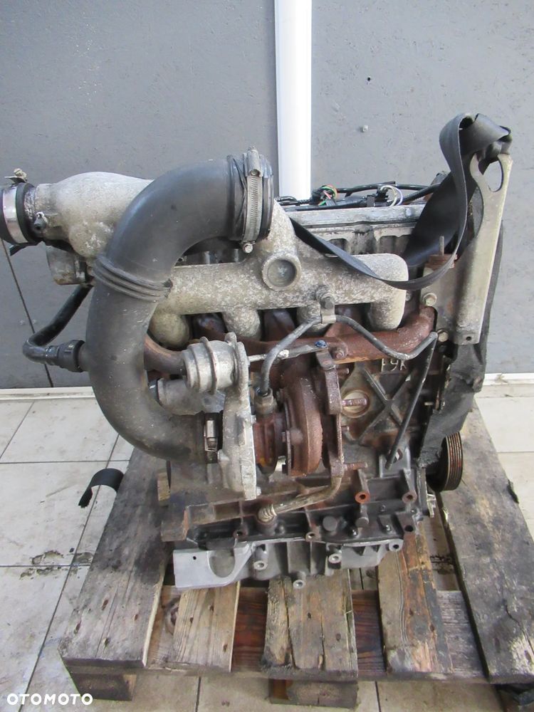 Silnik Vivaro Trafic 1.9 dci F9Q760 F9Q762 F9Q - 6