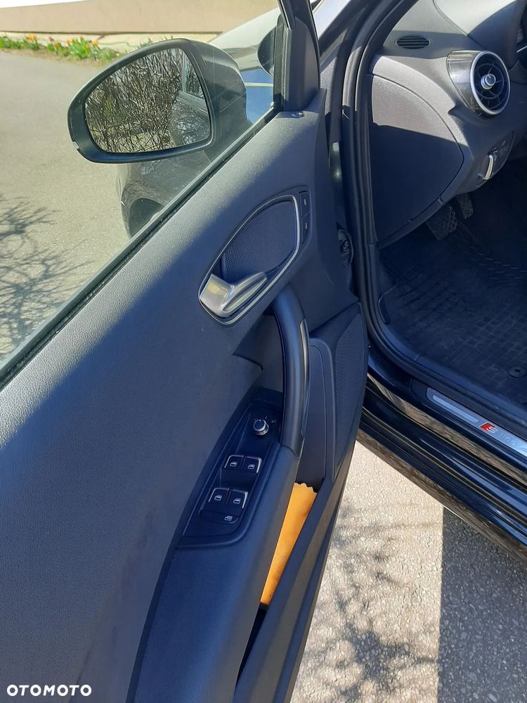 Audi A1 Sportback 1.6 TDI Sport S tronic - 27