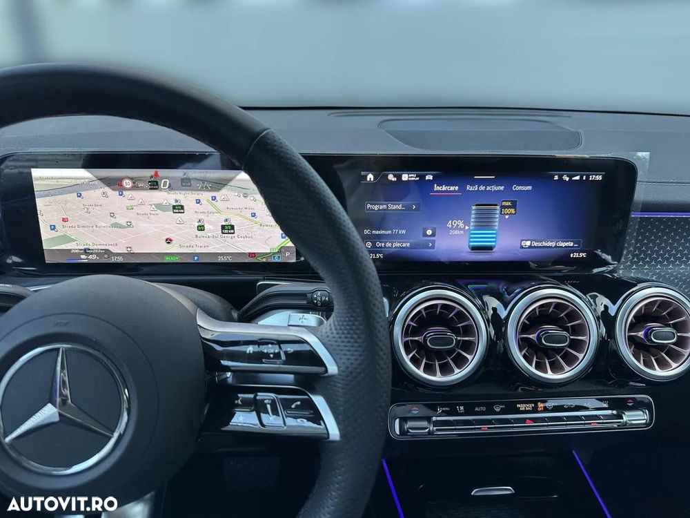 Mercedes-Benz EQB 250+ - 11