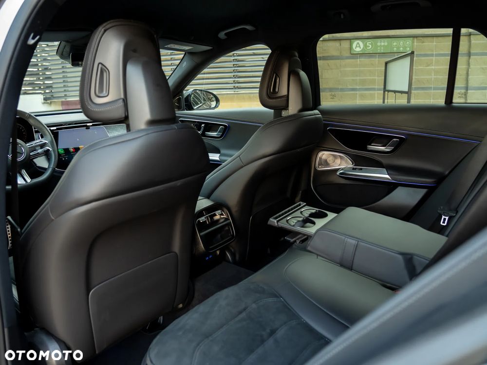 Mercedes-Benz Klasa E 300de 4Matic 9G-TRONIC Edition AMG Line - 20