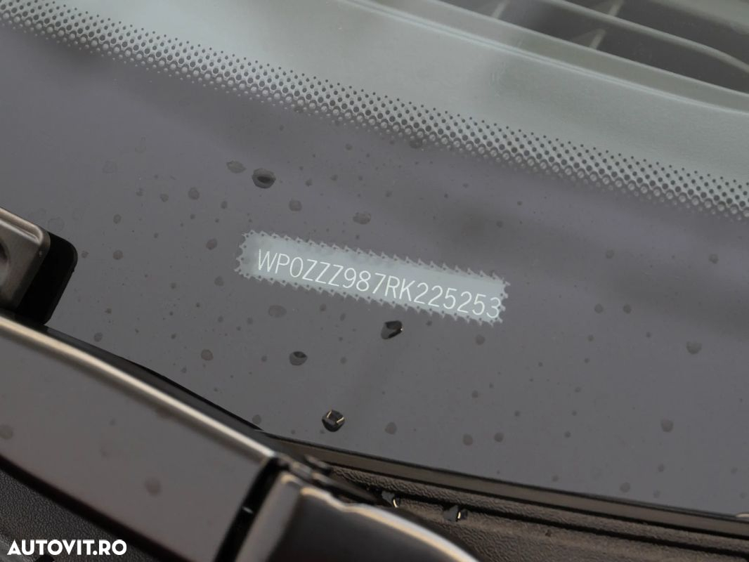 Porsche Boxster - 9