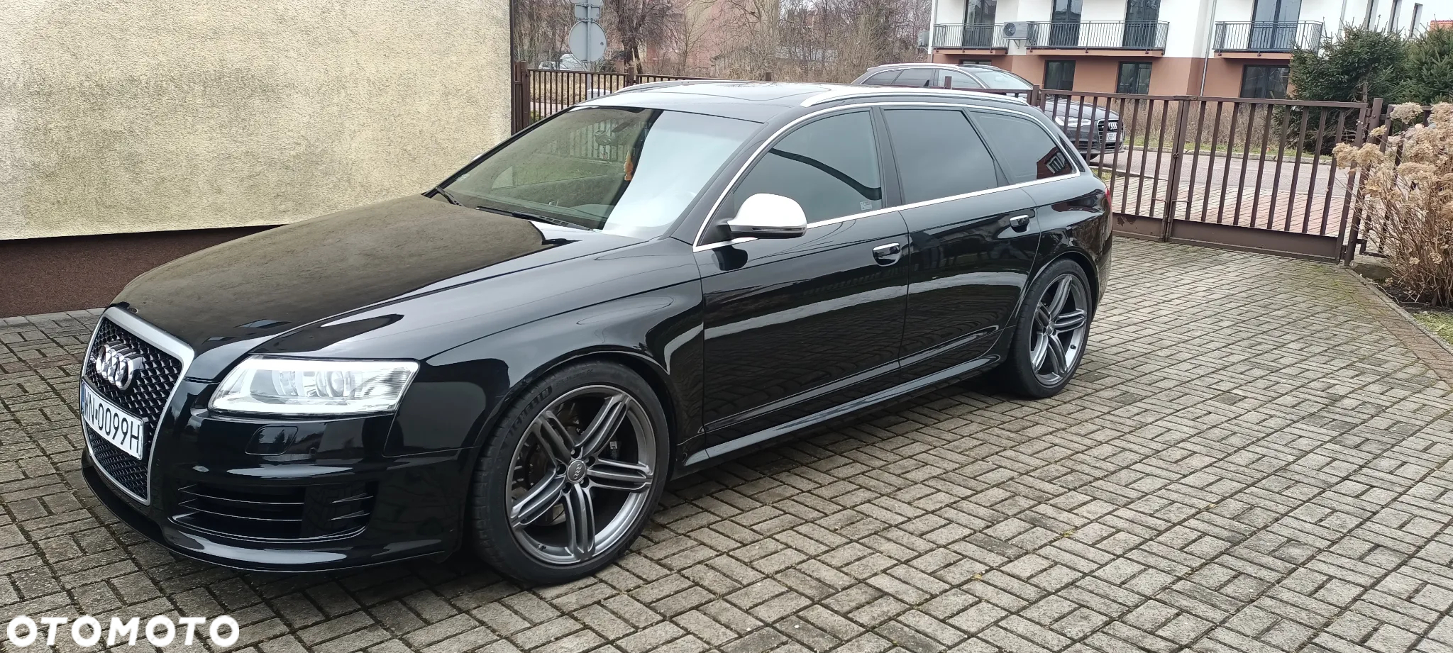 Audi RS6 ver-5-0-tfsi-quattro-tiptr - 3
