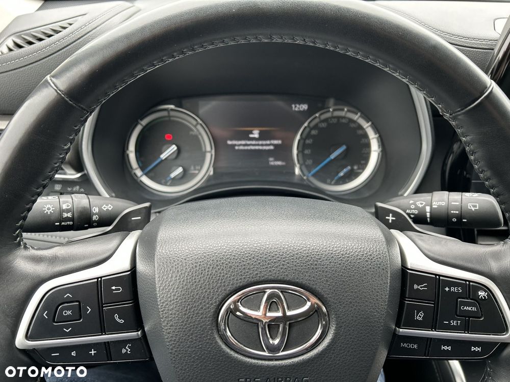 Toyota Highlander - 11