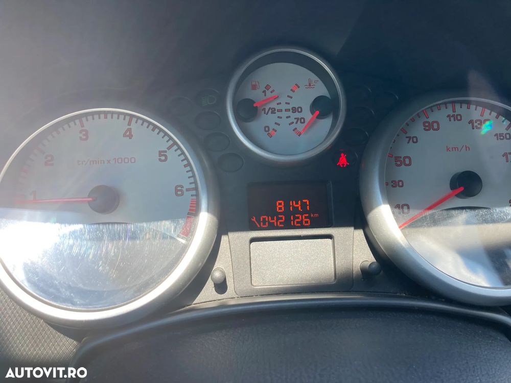 Peugeot 207 1.4 E Trendy - 7