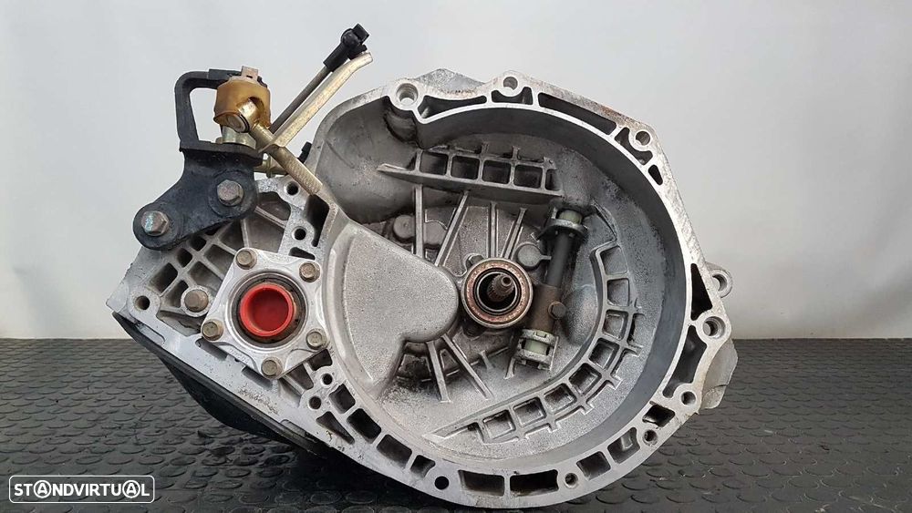 CAIXA DE VELOCIDADES DAEWOO TACUMA SX - 1