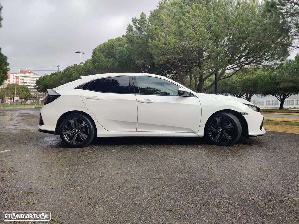 Honda Civic 1.0 i-VTEC Executive - 5