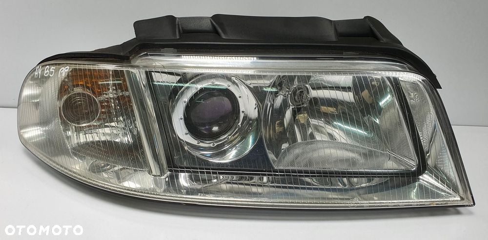 LAMPA PRAWY PRZÓD PRZEDNIA AUDI A4 B5 LIFT 8D0941004AK EUROPA - 1