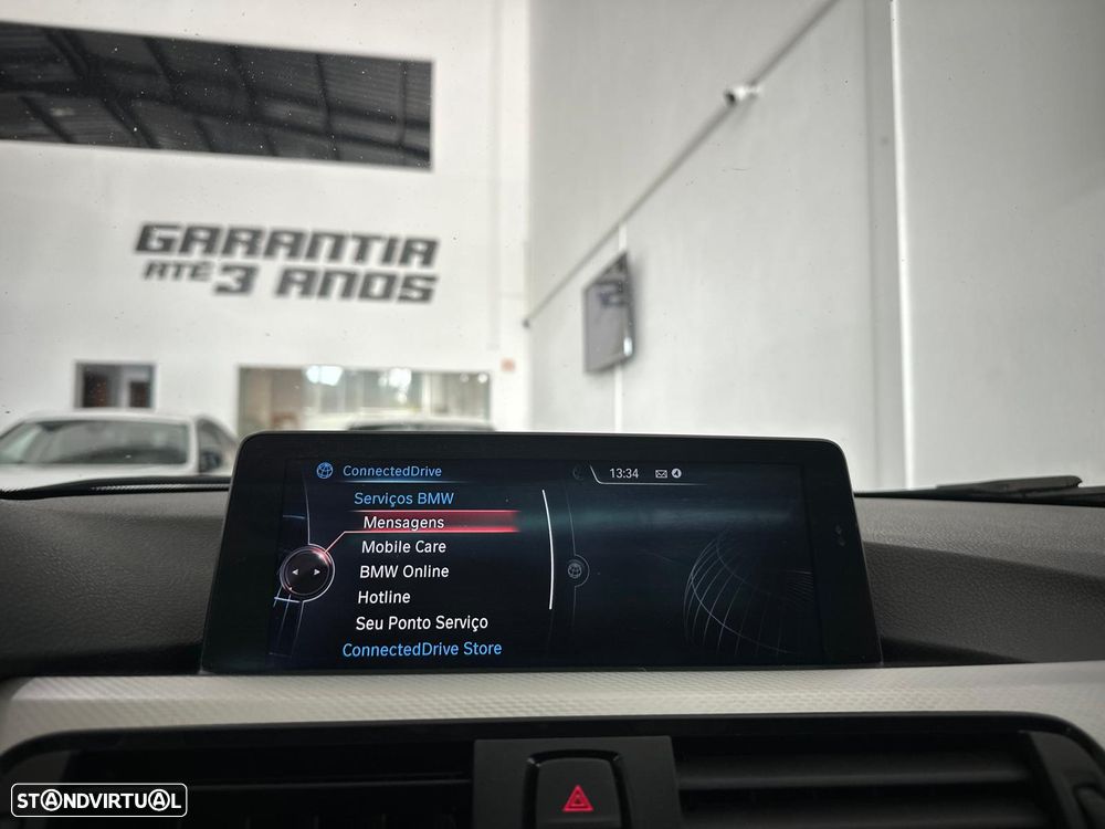 BMW 320 d Auto Pack M - 16