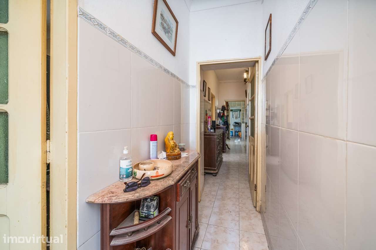 Moradia bifamiliar T5+2 em Portimão - Grande imagem: 4/39