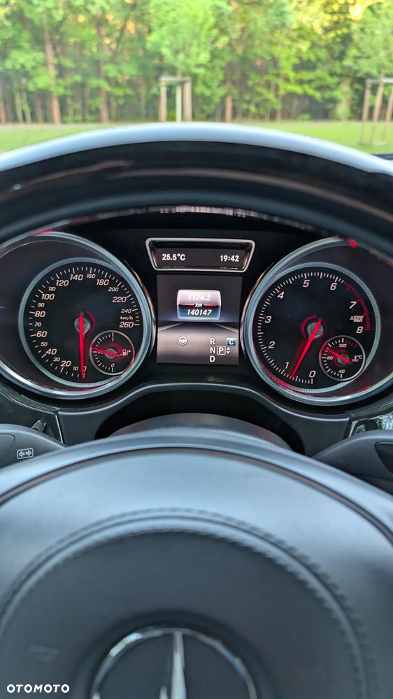 Mercedes-Benz GLS 500 4Matic 9G-TRONIC - 11