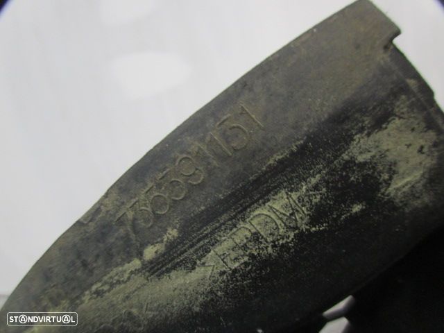 Grelha Friso 735391131 FIAT BRAVO 2 FASE 1 2008 1.9JTD 120CV 5P CINZENTO FRT TORPEDO - 3