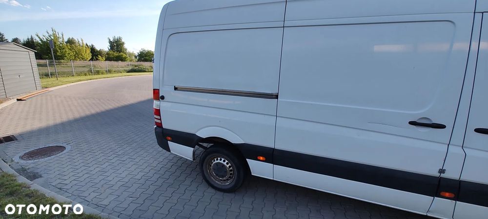 Mercedes-Benz SPRINTER 216 - 19