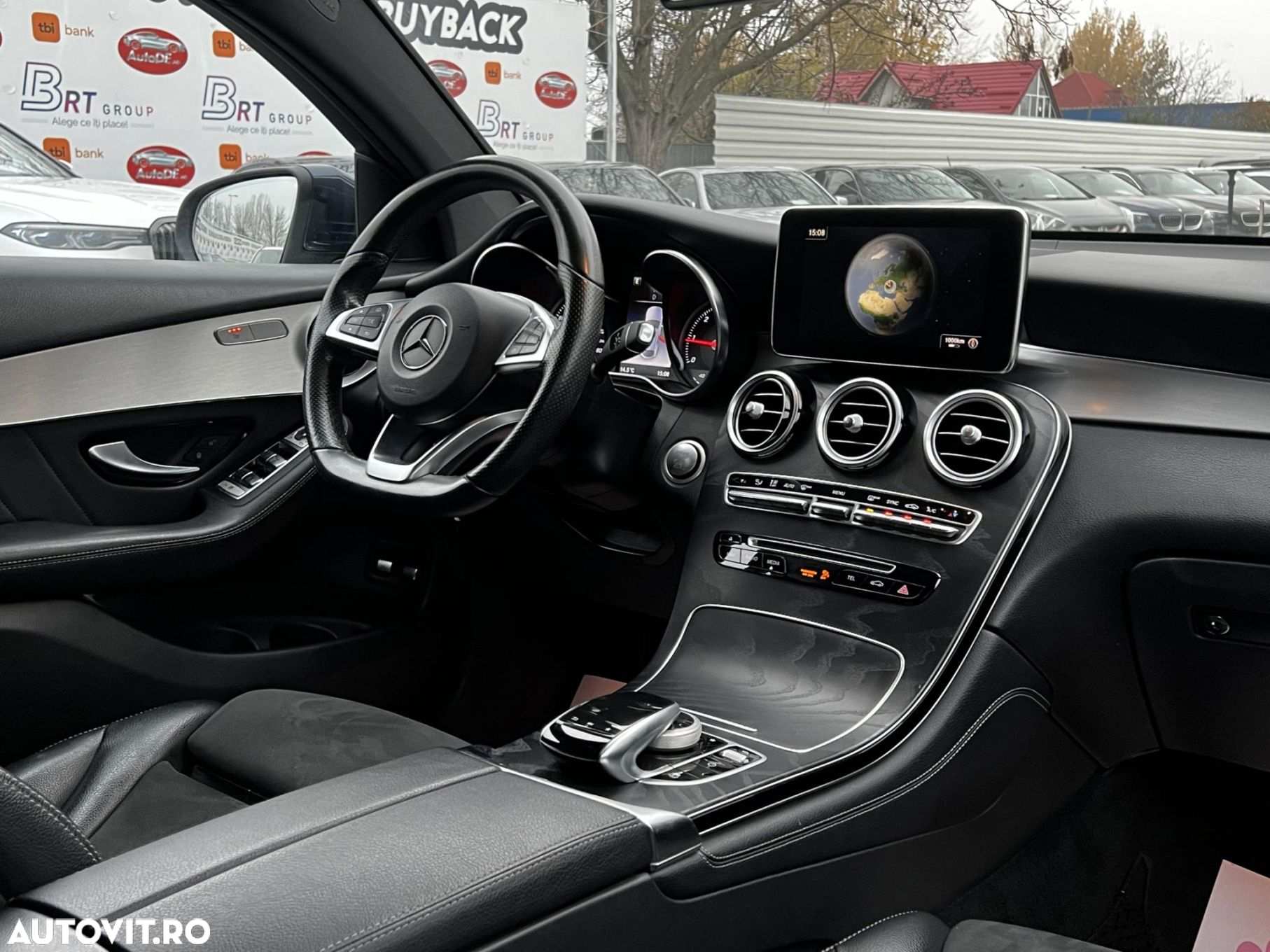 Mercedes-Benz GLC - 9