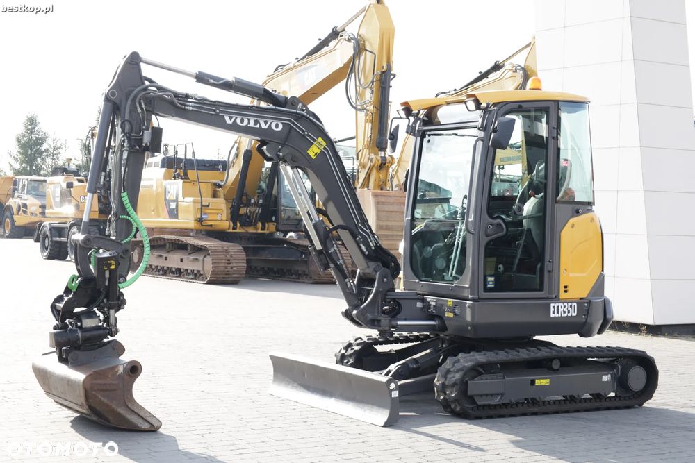 Volvo ECR35D - 13