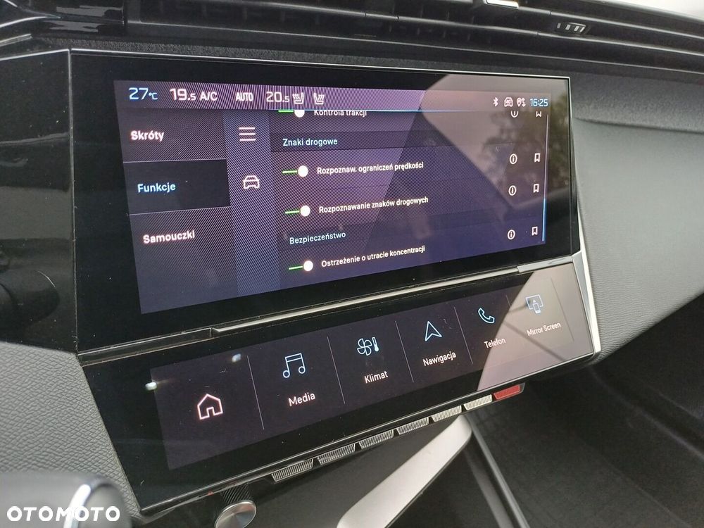 Peugeot 308 - 23