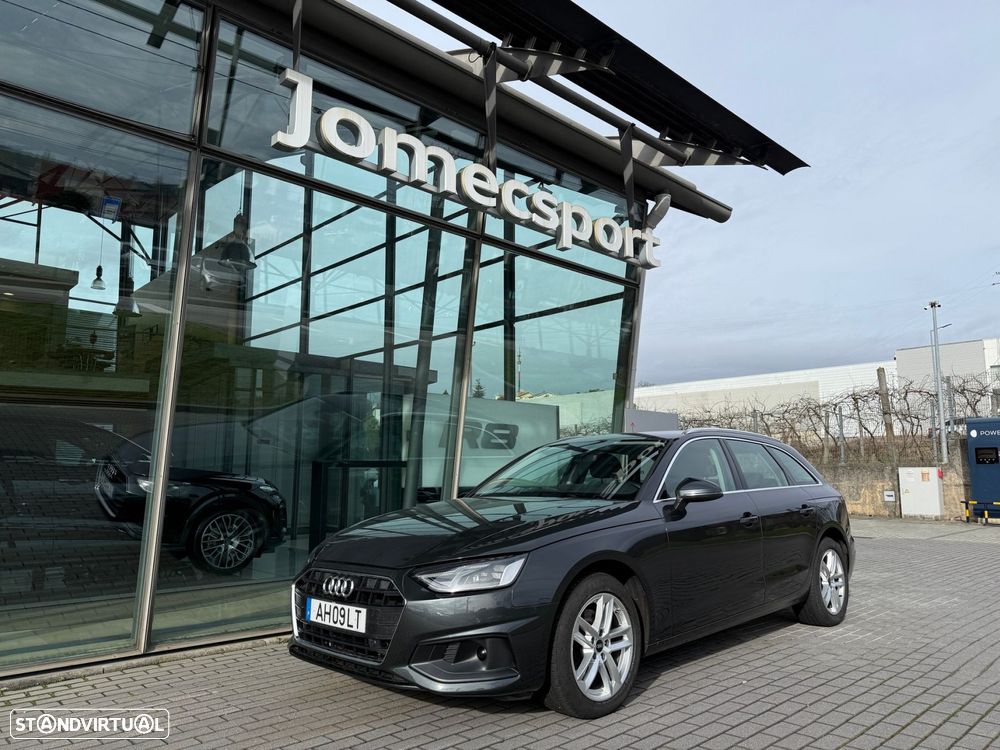 Audi A4 Avant 30 TDI Advanced S tronic - 1