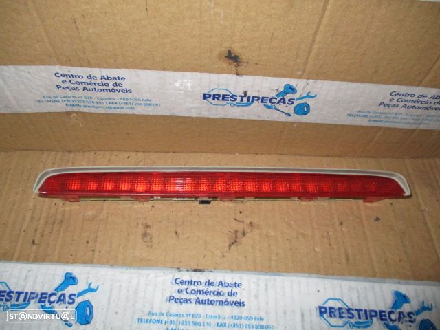 Farol Tras 2088200256 MERCEDES W208 1997 2P - 1
