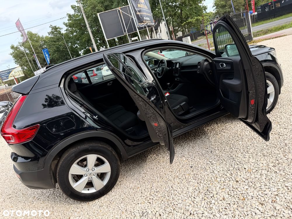Volvo XC 40 T3 Momentum - 12