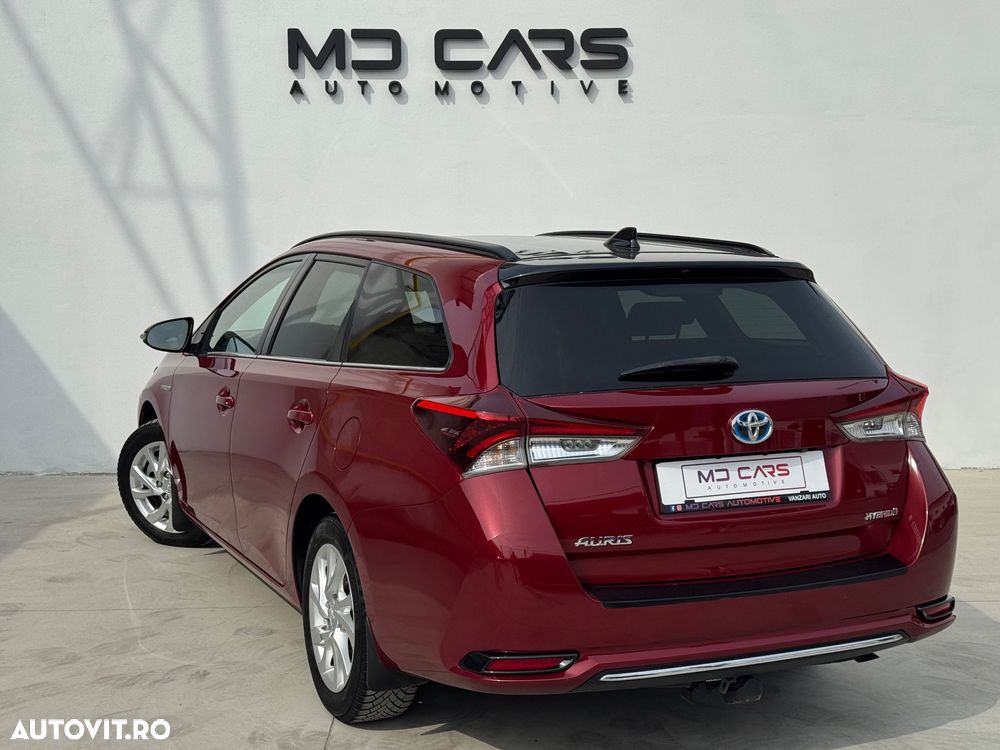 Toyota Auris 1.8 L VVT-i Sol+ - 4